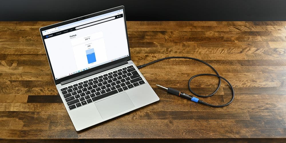 FixHub Smart Soldering Iron i bruk
