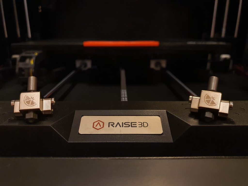 raise3d,raise3d printer,raise 3d,raise3d e2,profesjonell 3dprinter,profesjonell 3dskriver,3dskriver kontor